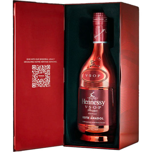 Hennessy Privilége Limited Edition Bottle by Refik Anadol